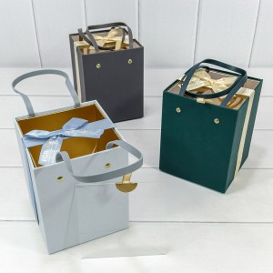 Коробка Квадратная    