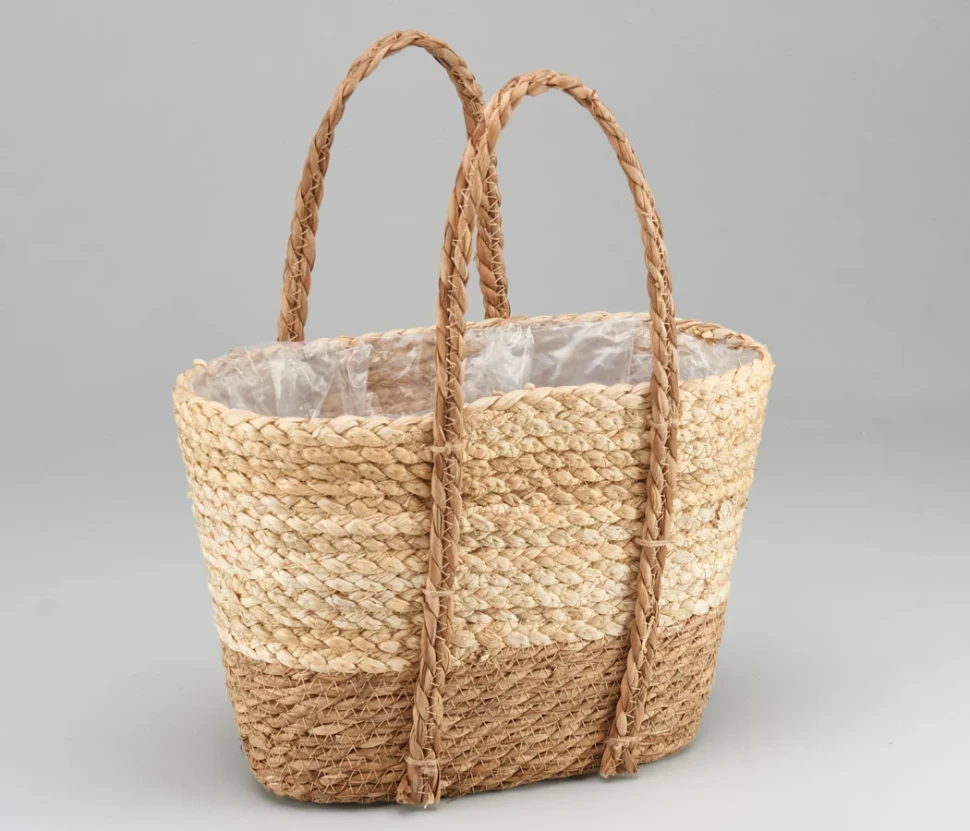 Корзина плетеная (рогоз) Корзина плетеная (рогоз)